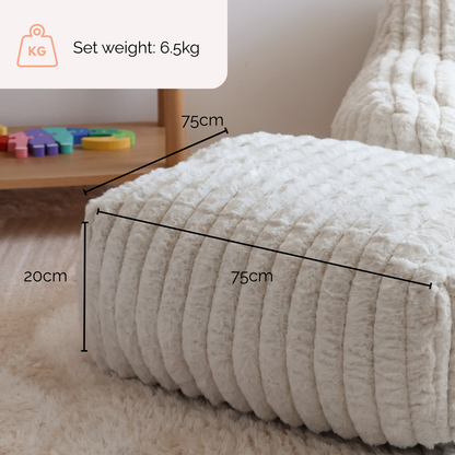 White speckles kids ottoman in kids play room